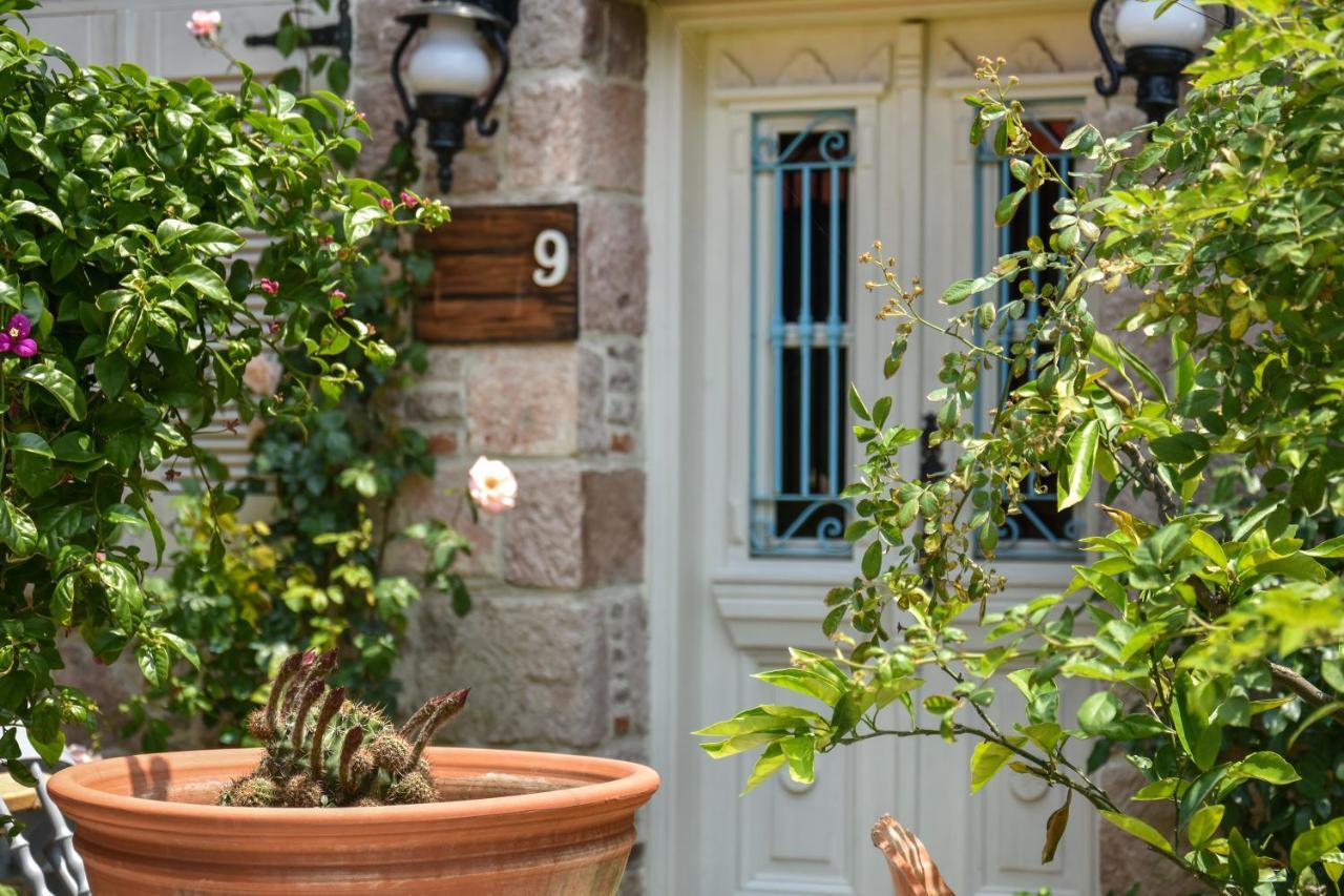 Lunaria Guest House Ayvalı Esterno foto