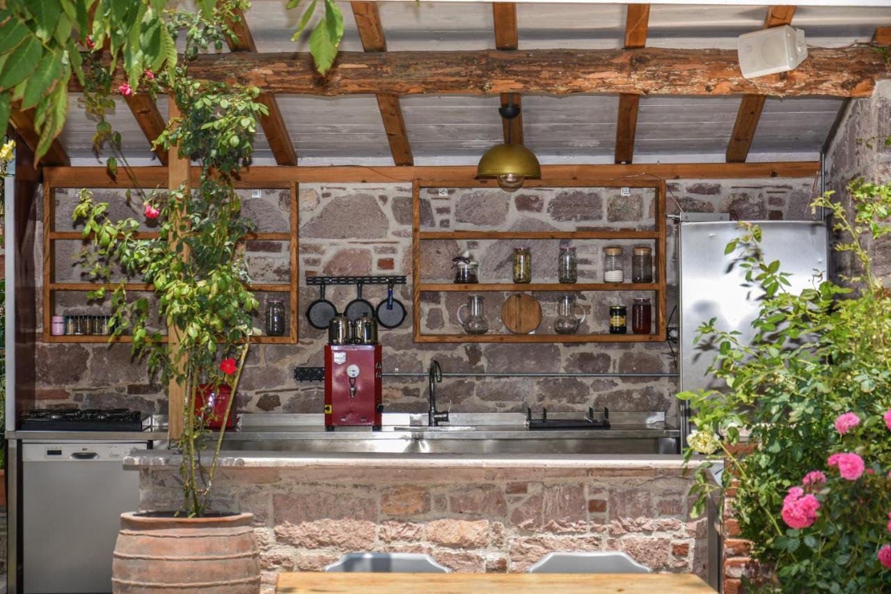 Lunaria Guest House Ayvalı Esterno foto