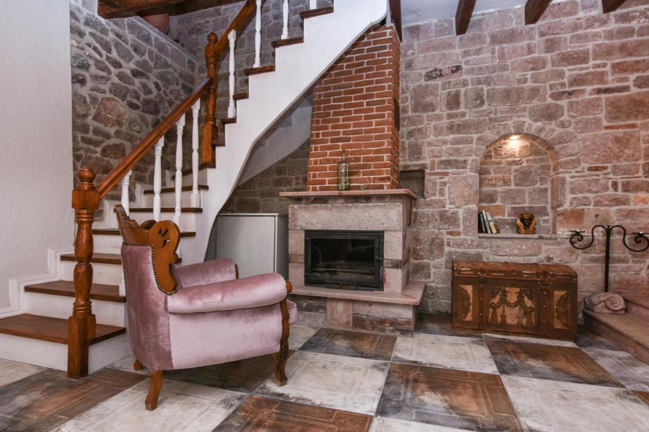 Lunaria Guest House Ayvalı Esterno foto