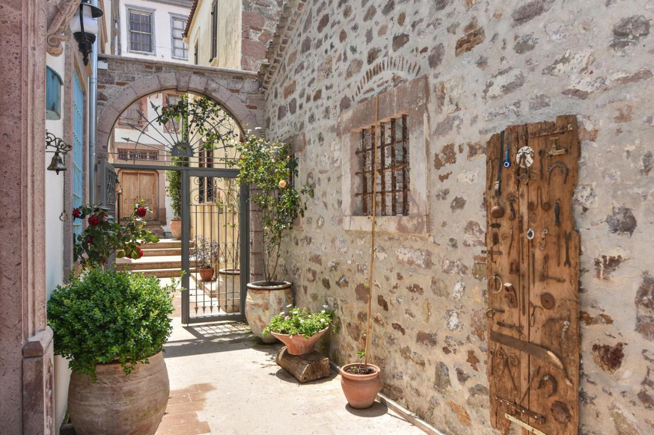 Lunaria Guest House Ayvalı Esterno foto